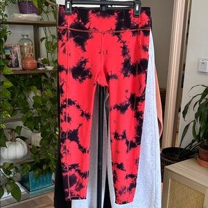 lululemon athletica Red and Black Tie-Dye Align Leggings